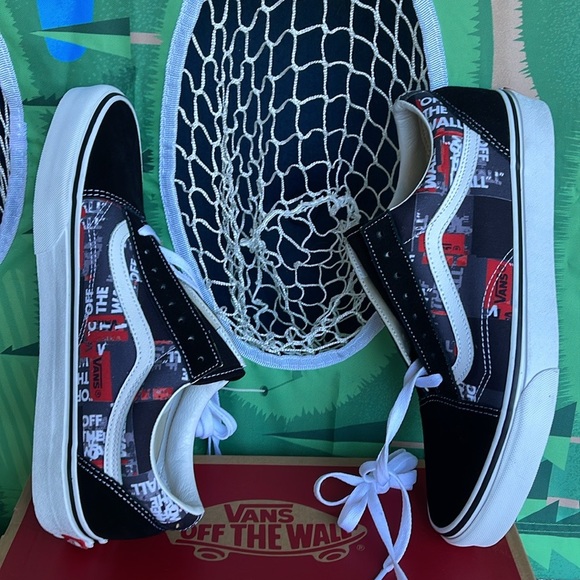 Vans WMNS Old Skool
(Packing Tape) Black/Red/
VN0A4U3BWZ4
Sneakers - Picture 12 of 16
